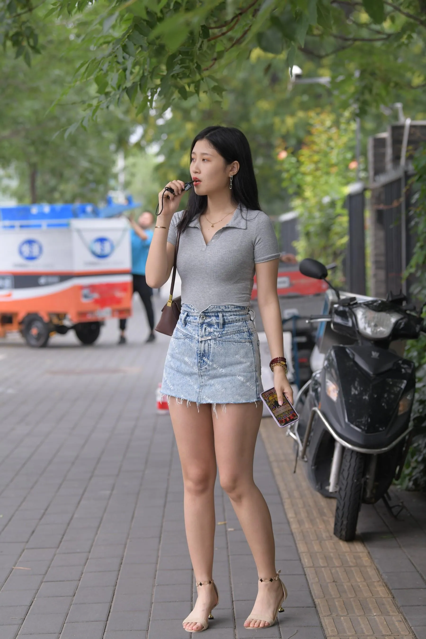 魔镜街拍 NO.169 一只麋鹿摄影-牛仔短裙美女 [235P]插图8